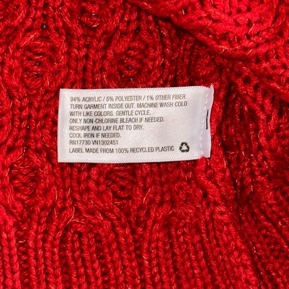 Mossimo Red Cable Knit Sweater - Picture 5 of 8